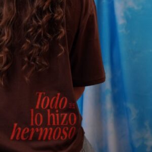 Remera todo lo hizo hermoso